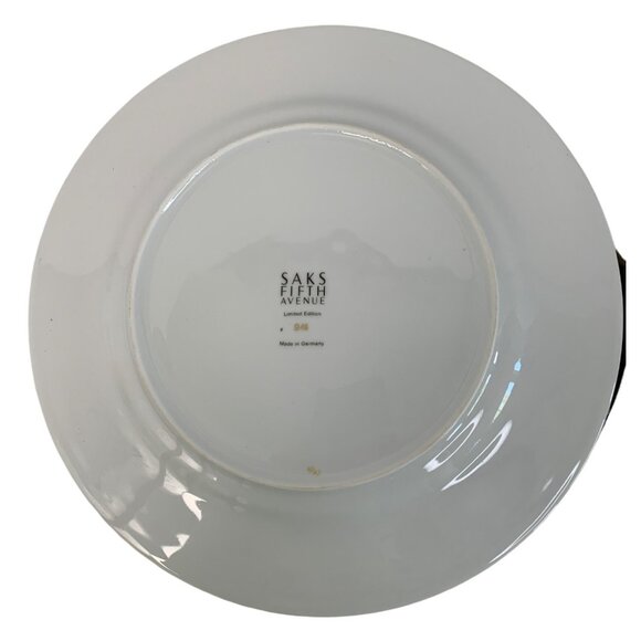 Saks Fifth Avenue Nutcracker Plate Germany 12" Xmas Toy Soldier Multiple 8672 - Picture 2 of 5